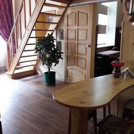 Apartment Na Shevchenka 3 Lviv Kültér fotó