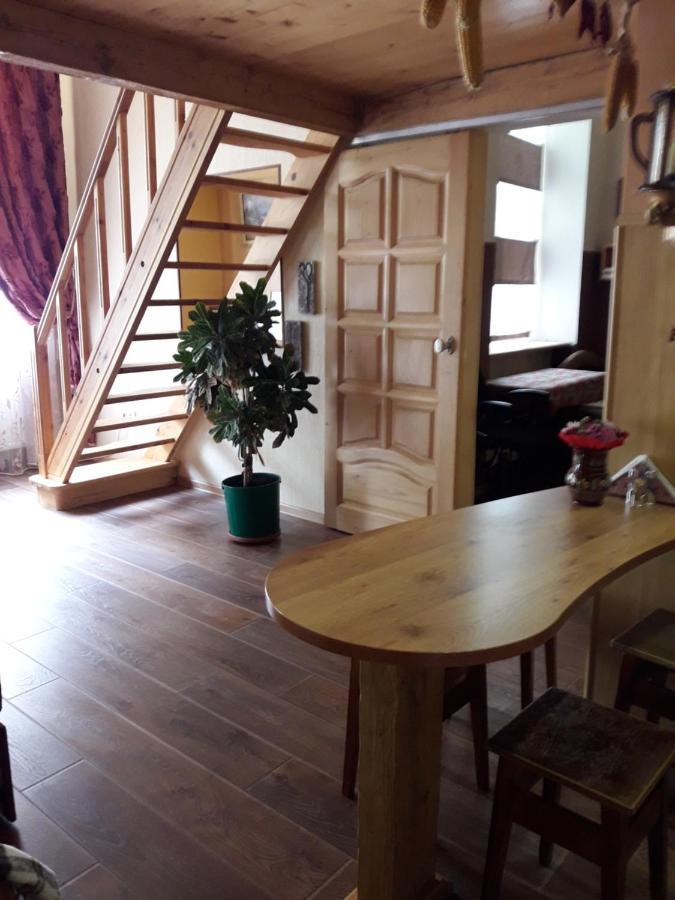 Apartment Na Shevchenka 3 Lviv Kültér fotó