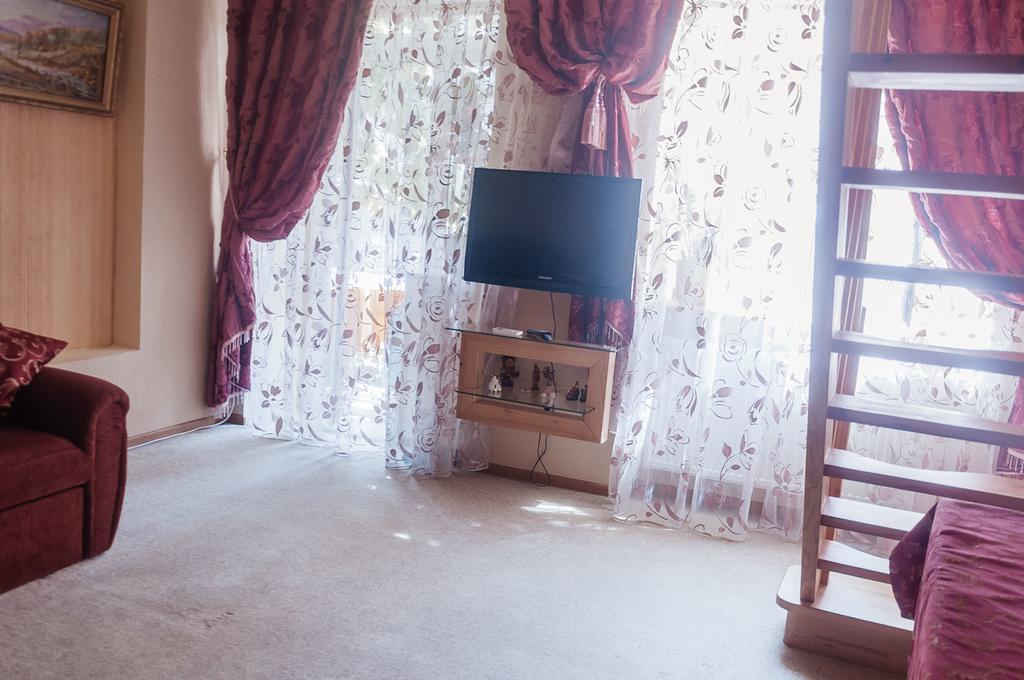 Apartment Na Shevchenka 3 Lviv Kültér fotó